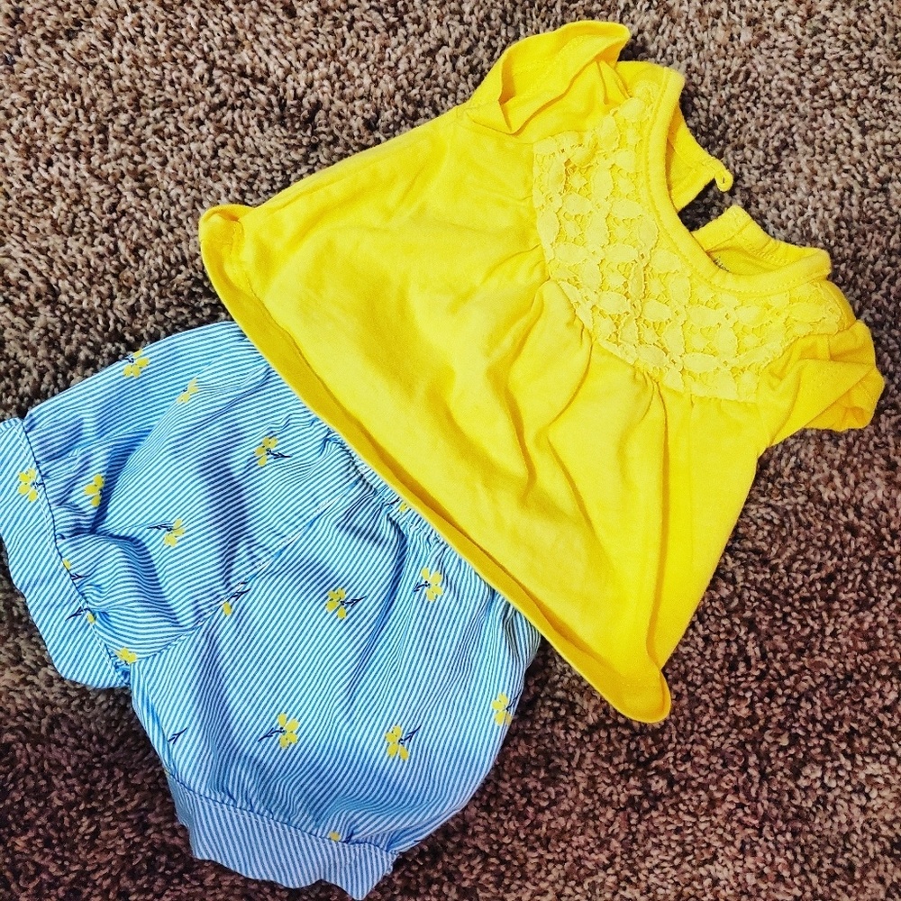Newborn outfit